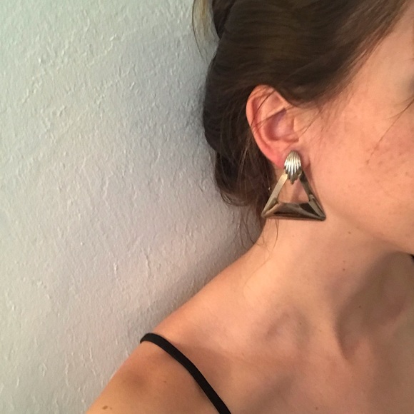 CLOSET CLOSING Art Deco Triangle Earrings - Picture 1 of 4